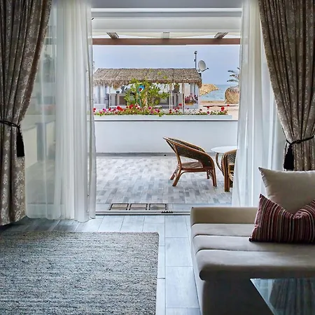 Apartahotel Ella Boutik Cytadell *