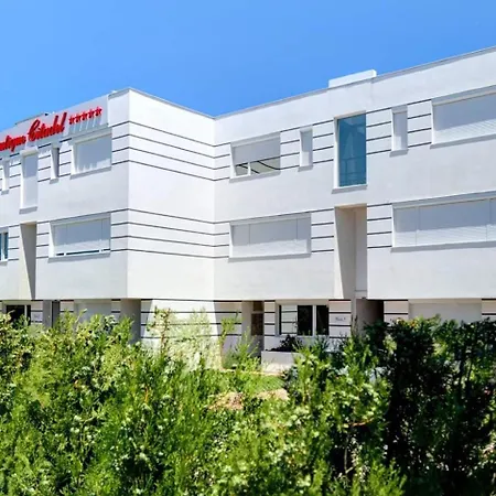 Ella Boutik Cytadell Apartahotel *