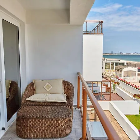 Apartahotel Ella Boutik Cytadell